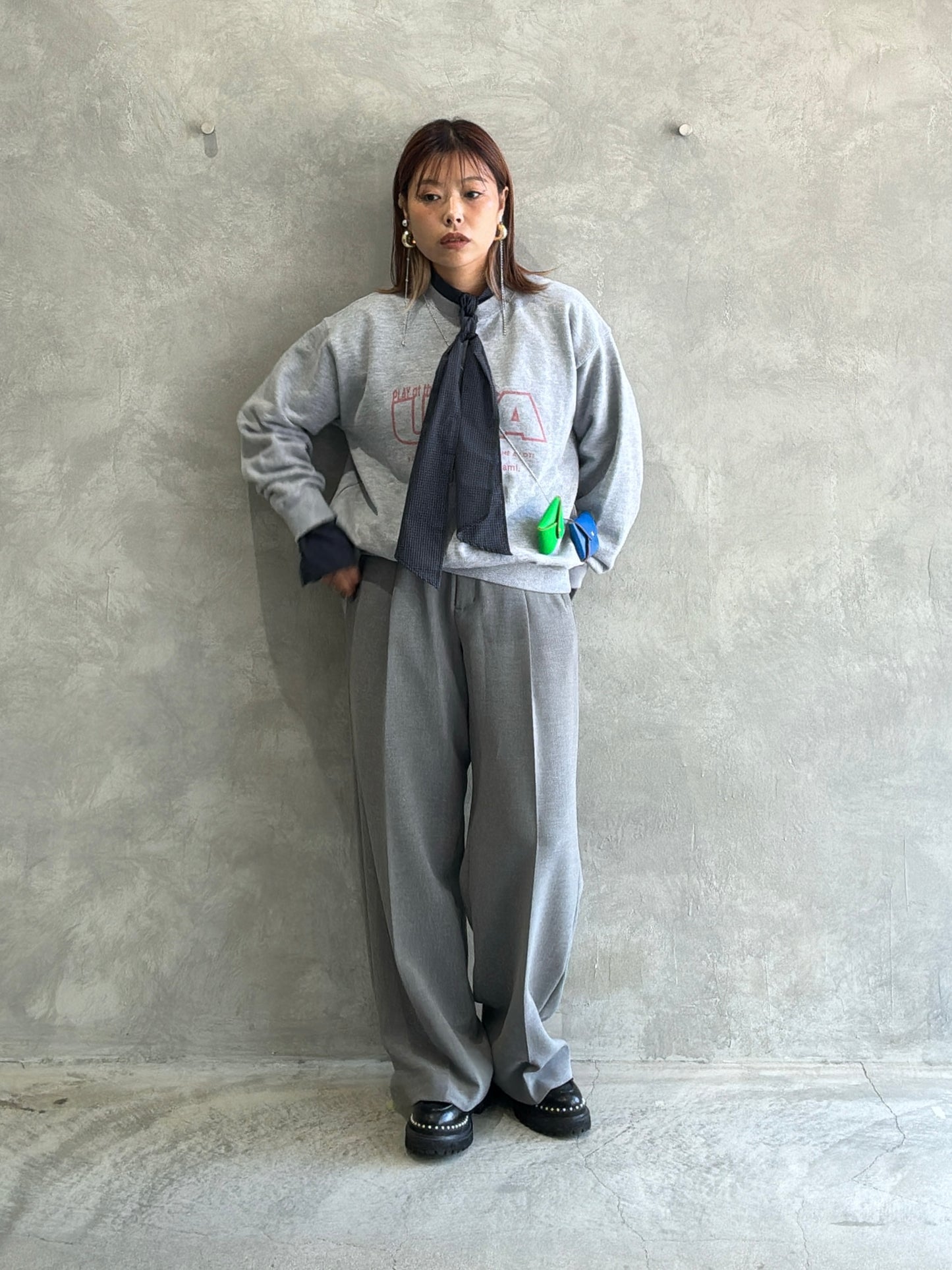 ディープタックパンツ／LE MÉLANGE