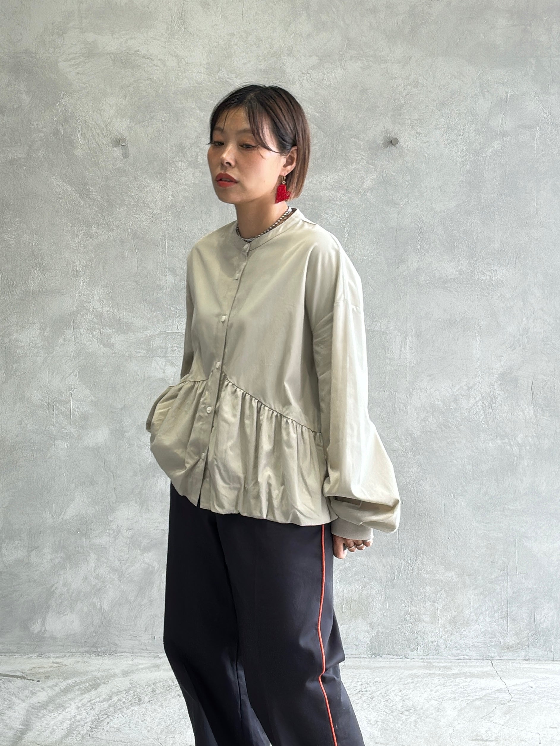 ギャザーバルーンシャツ／604489／CYAN tokyo／2026 AW#1