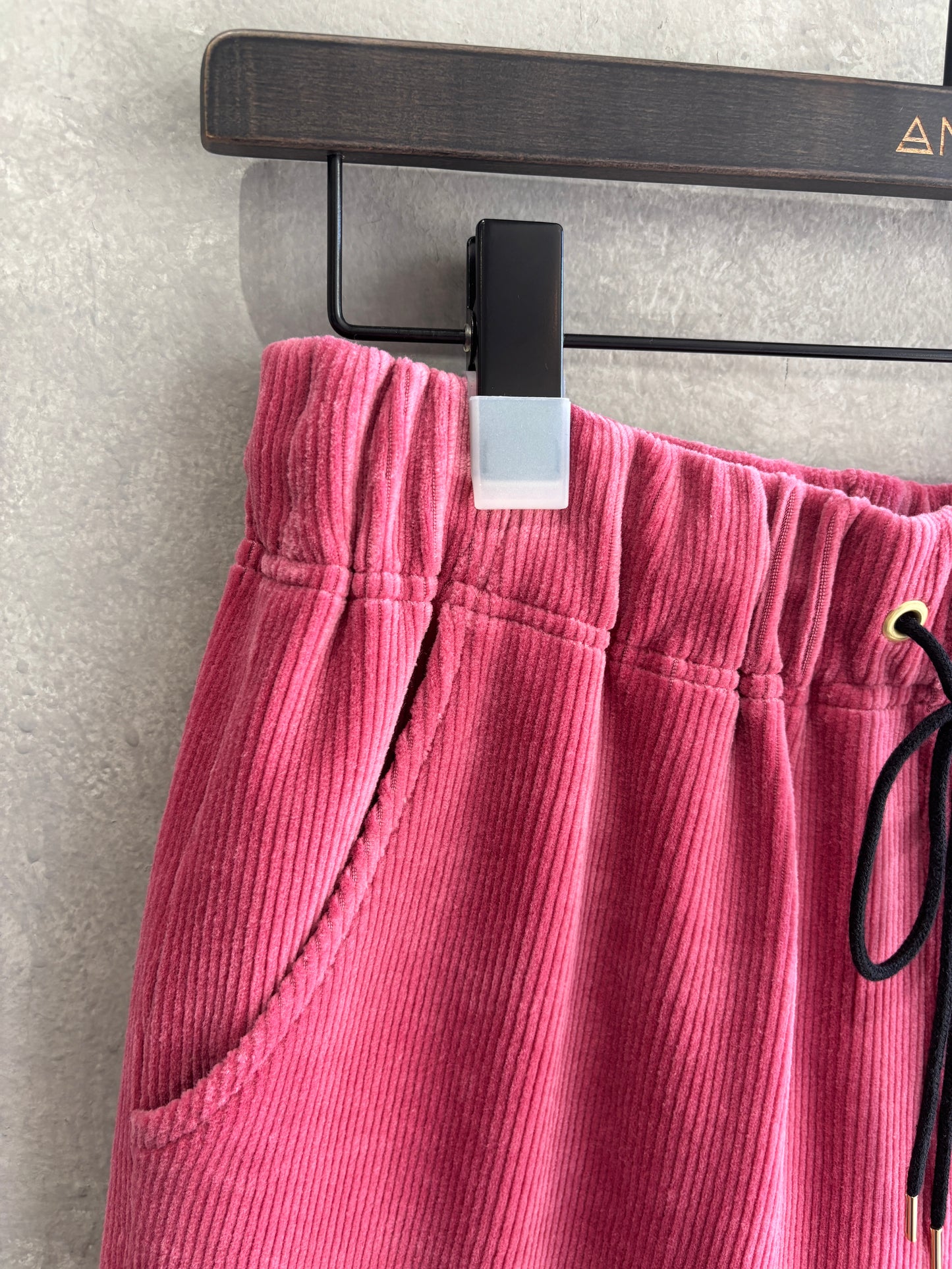 コーデュロイジャージーセミワイドパンツ／trois