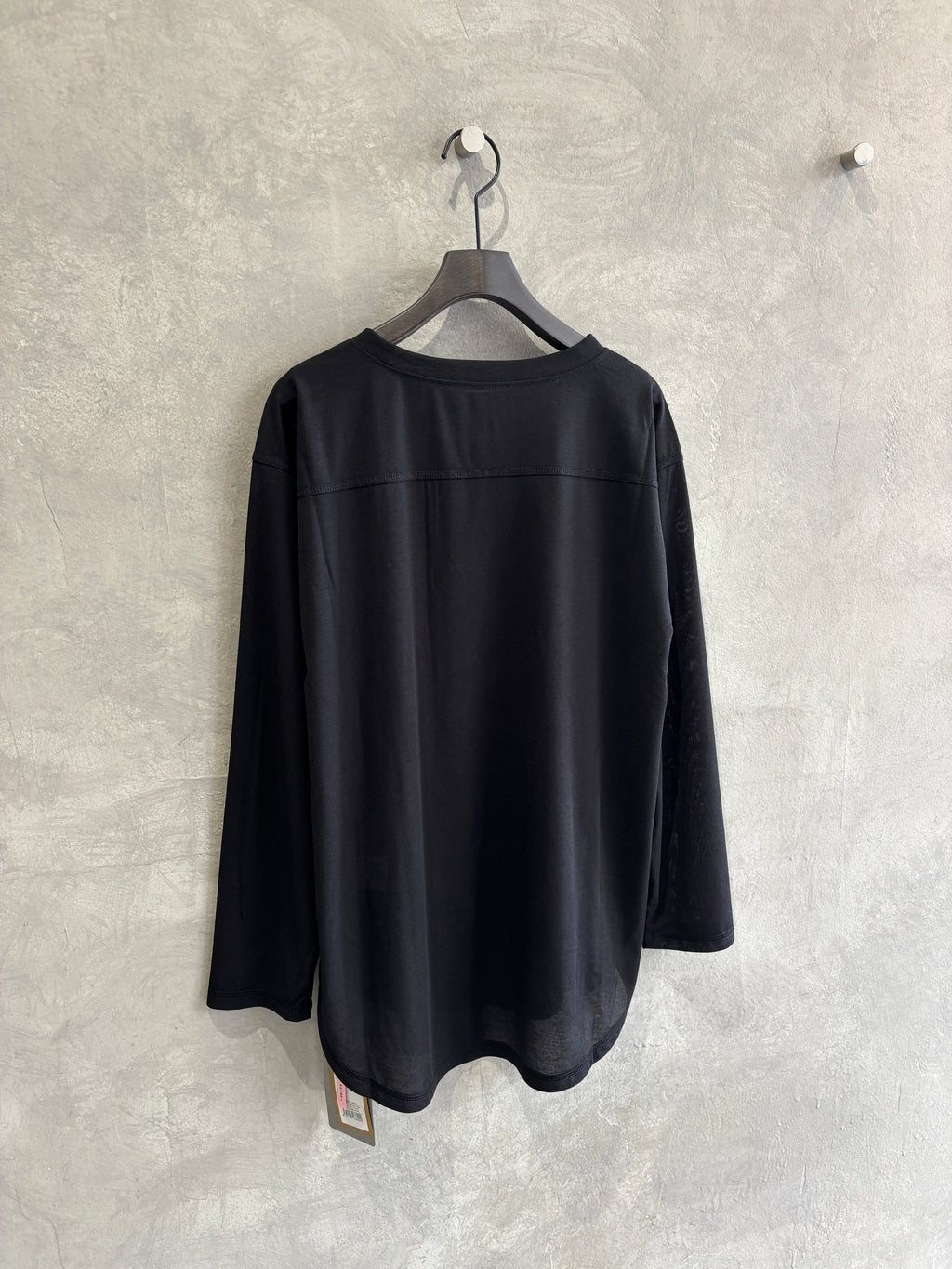 ルーズシアーロンT／Anna  Kerry