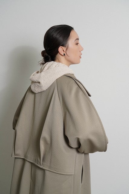 【予約⚡︎販売】パイルフーディスリットプルオーバー／604501／CYAN tokyo／2026 AW#1