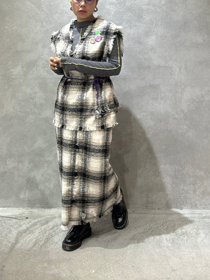 クラッシュツイードタイトスカート／the Nines