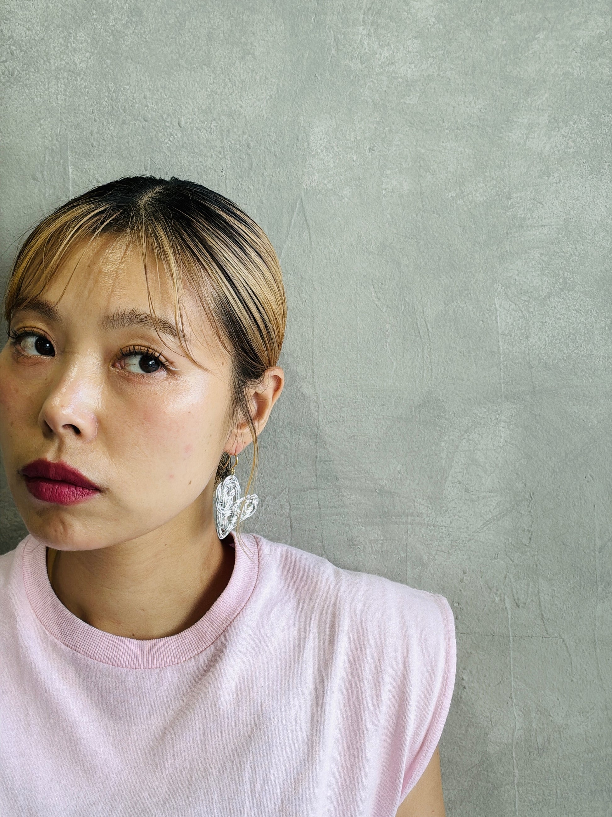 結び屋虹園×No.9コラボ／ハートの揺れるピアス（ピアス・イヤリング）