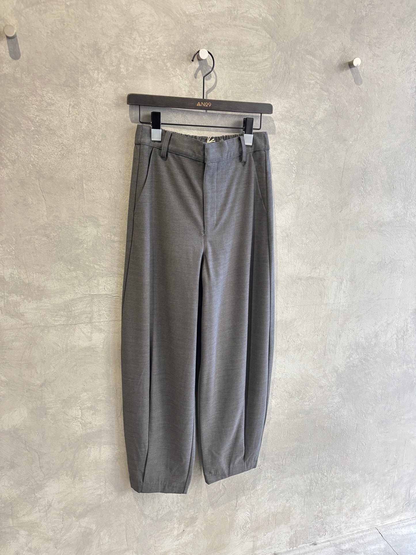 【再入荷】カフタックパンツ／Anna Kerry