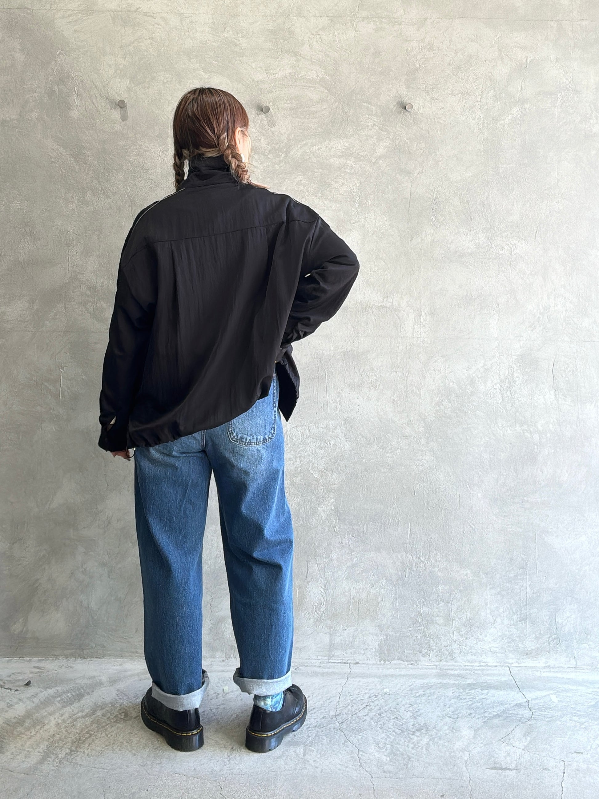 パイピングナイロンシャツ