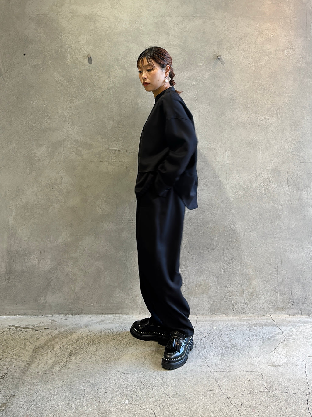 イージーカーブパンツ／trois