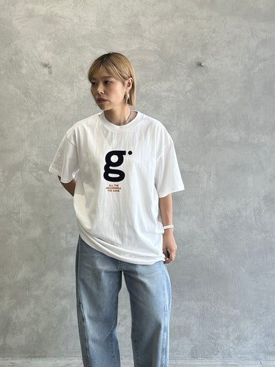 受付終了【予約販売】men'sサイズ／"g"フロッキープリントTシャツ／ING