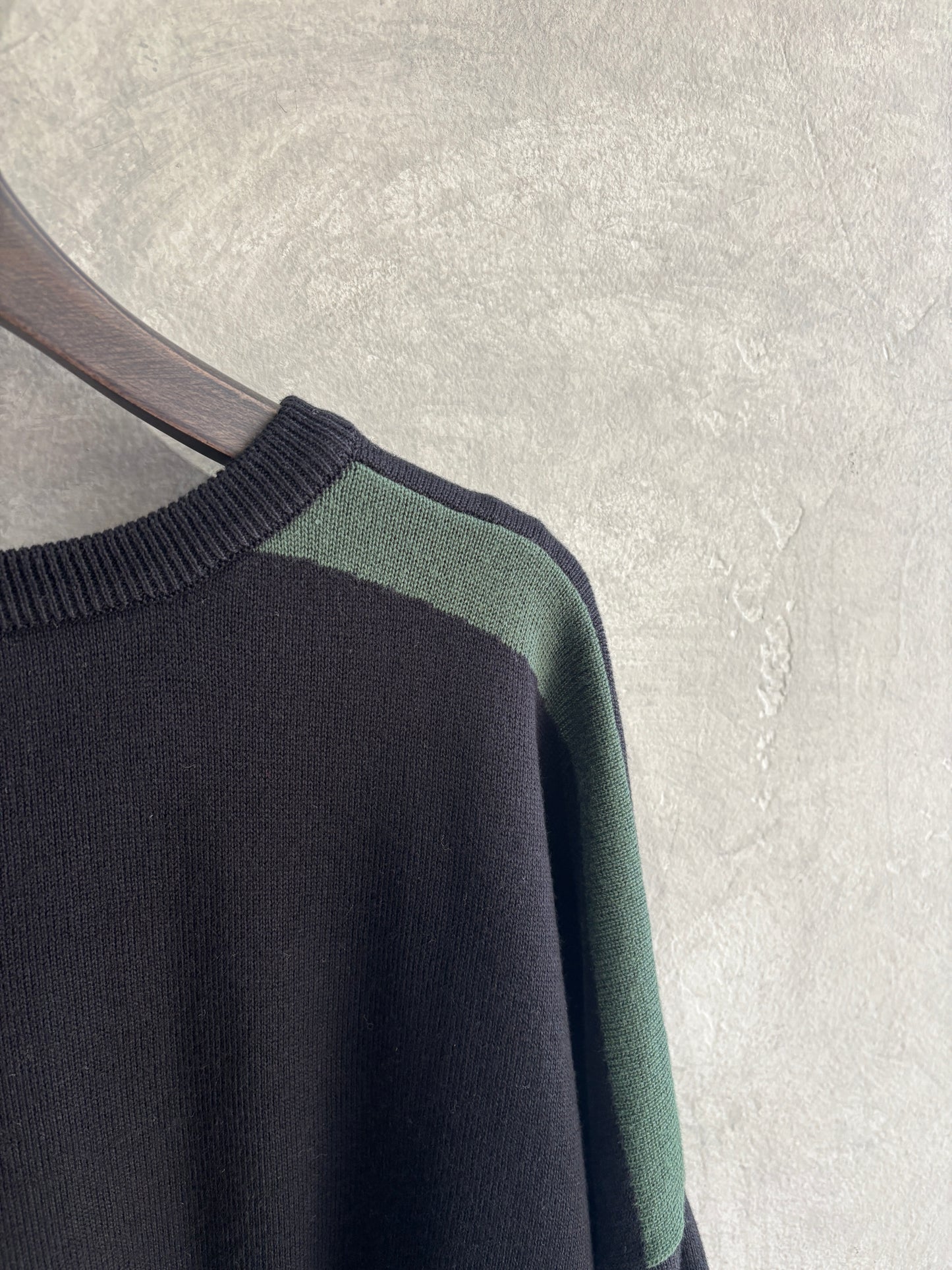 配色ドルマンニット