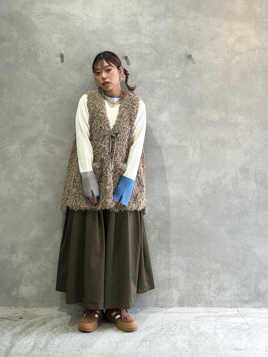 【再入荷】3カラー配色リブニット／LHELBIE