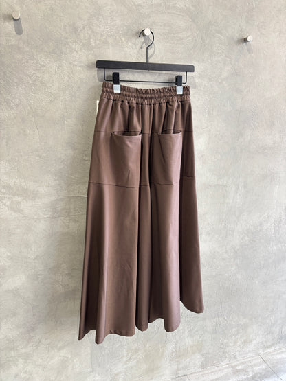 ラウンドヨークガウチョパンツ／CYAN tokyo