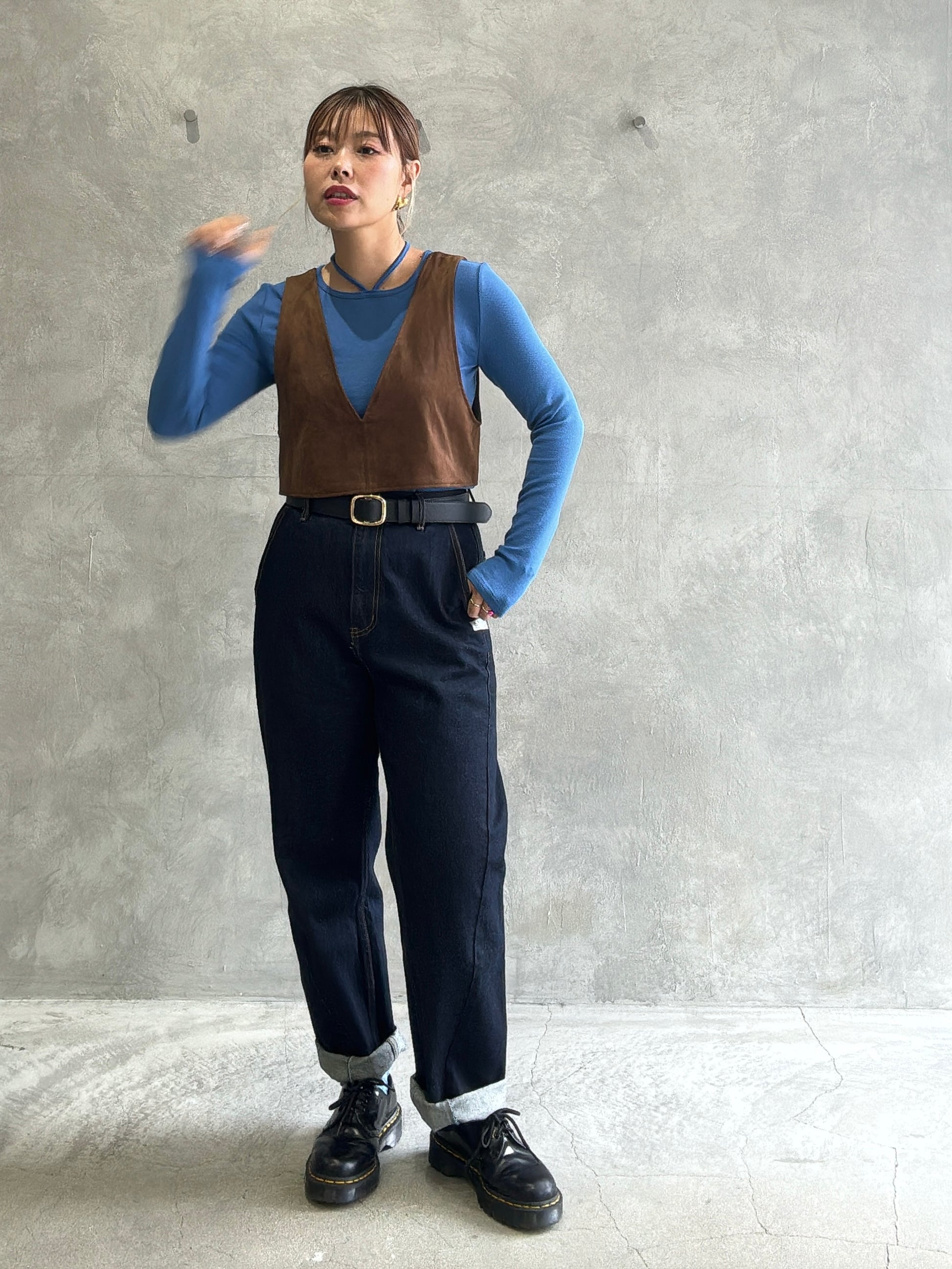 ホルターネックプルオーバー／Dignite collier