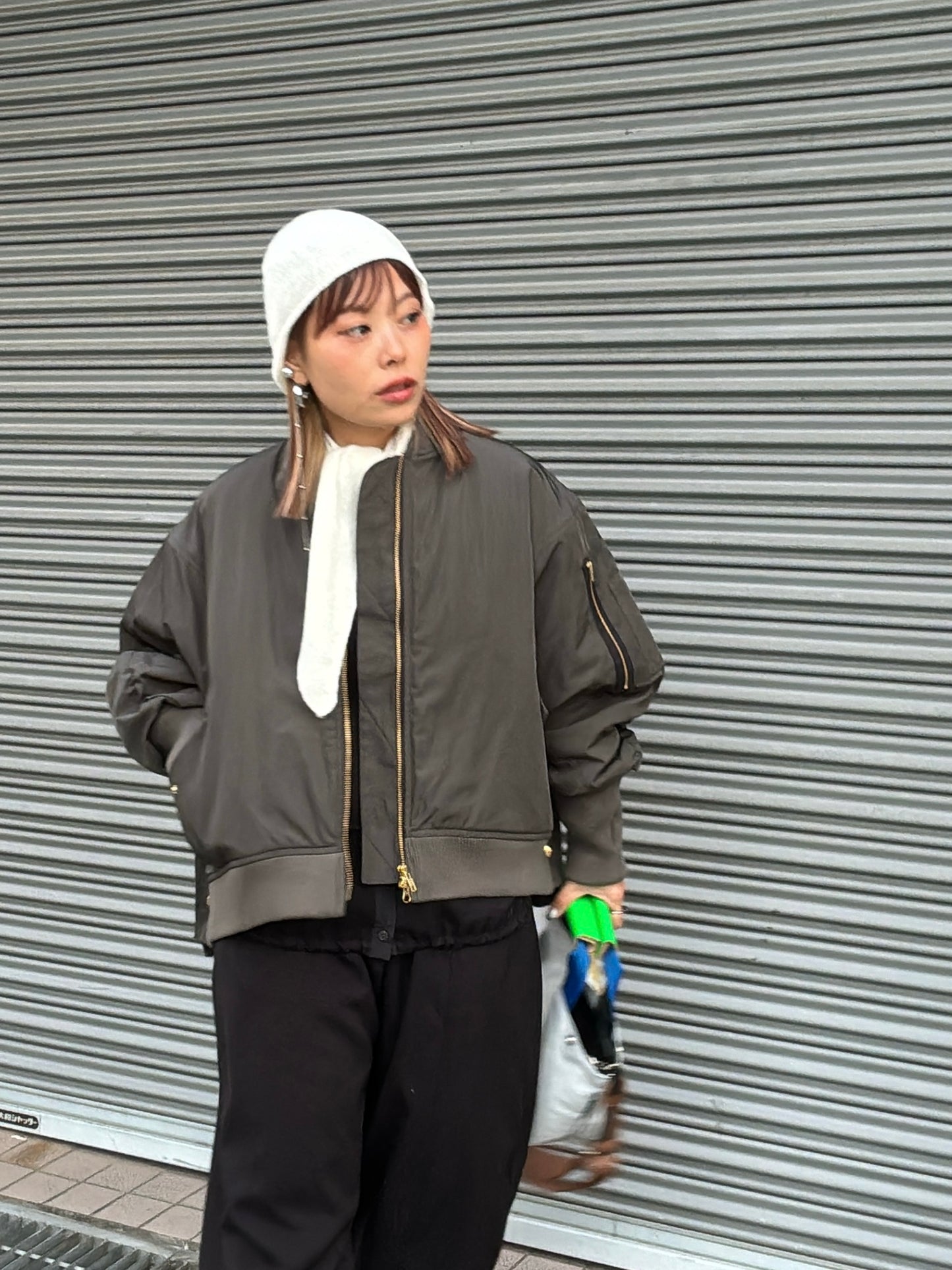 ナイロンツイルポンチョライクMA-1／trois