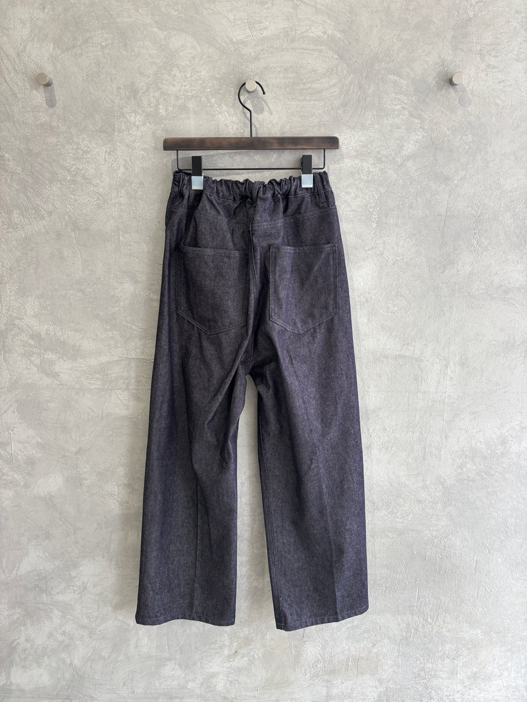【GWあけにお届け！】アシンメトリーパンツ／P62025AI／PRIORIY　