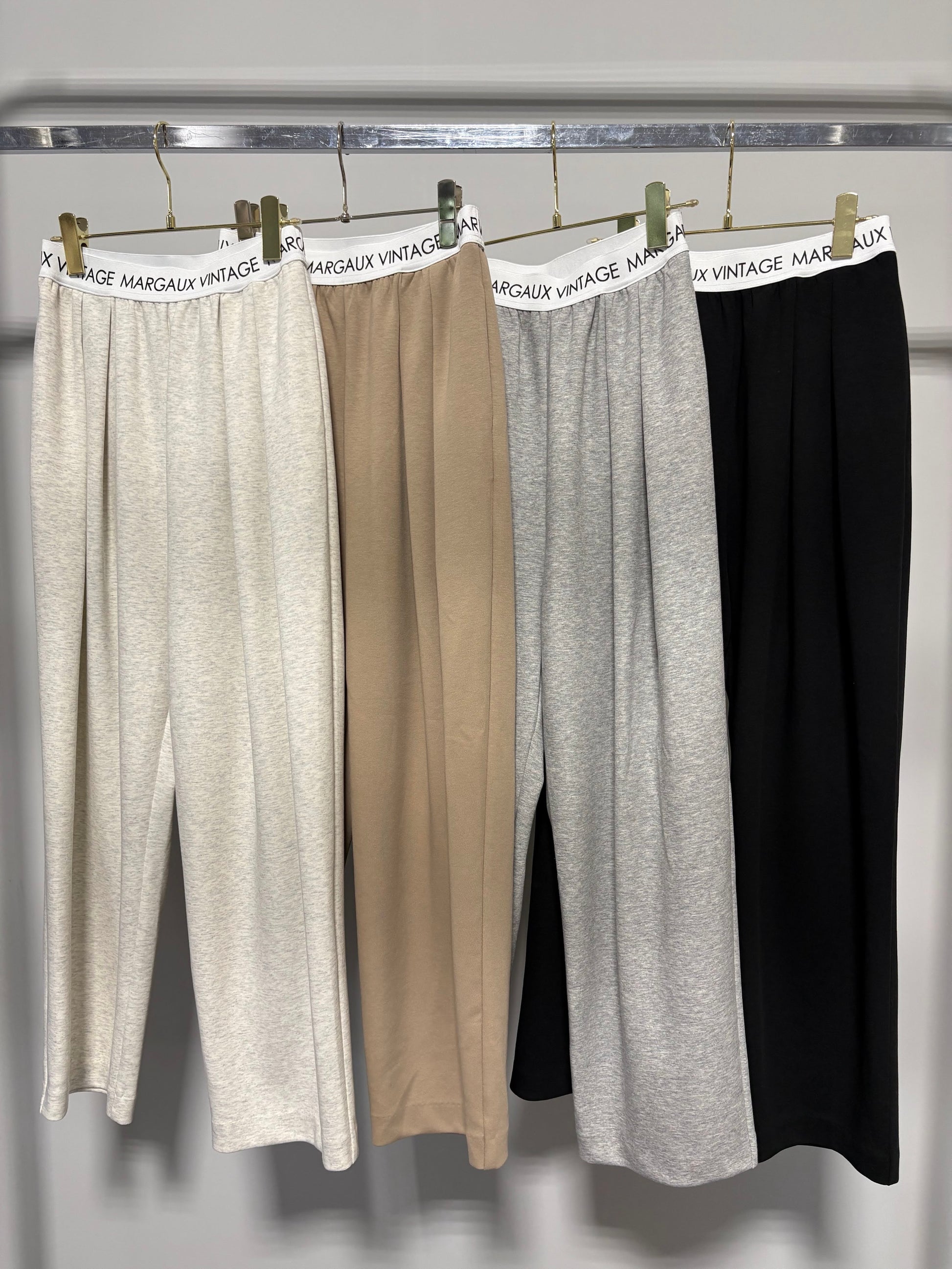 【予約⚡︎販売】ロゴウエストタックパンツ／MG PT-26141-A／MARGAUX VINTAGE／2026 AW＃2