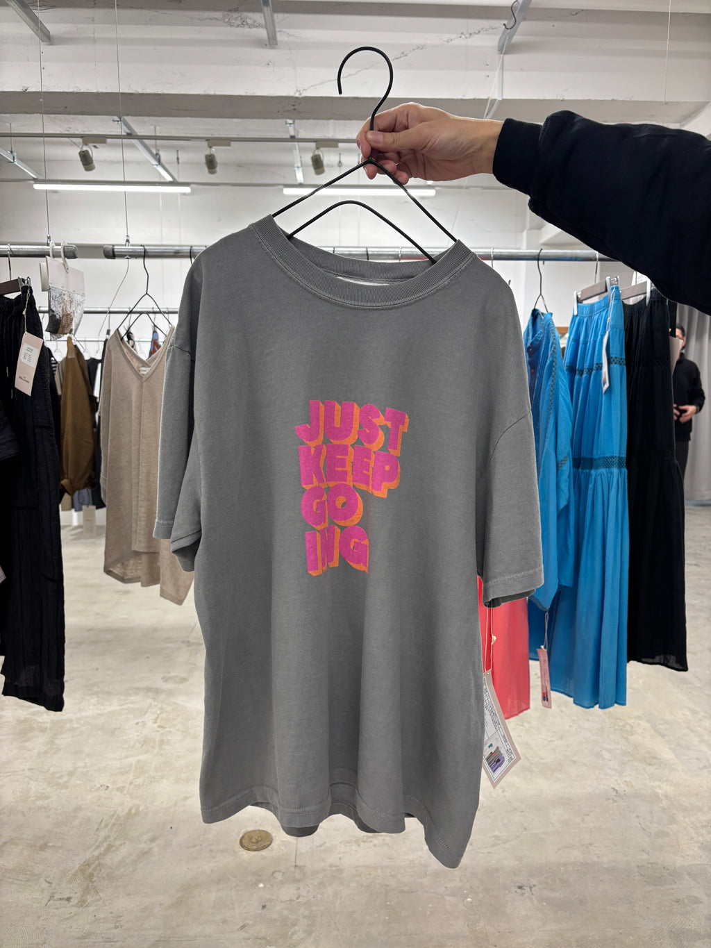 受付終了【予約販売】ピグメント加工Tシャツ／8621005／LE MÉLANGE／2026 SS#2