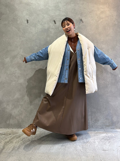 ストールライクダウンベスト／CYAN TOKYO