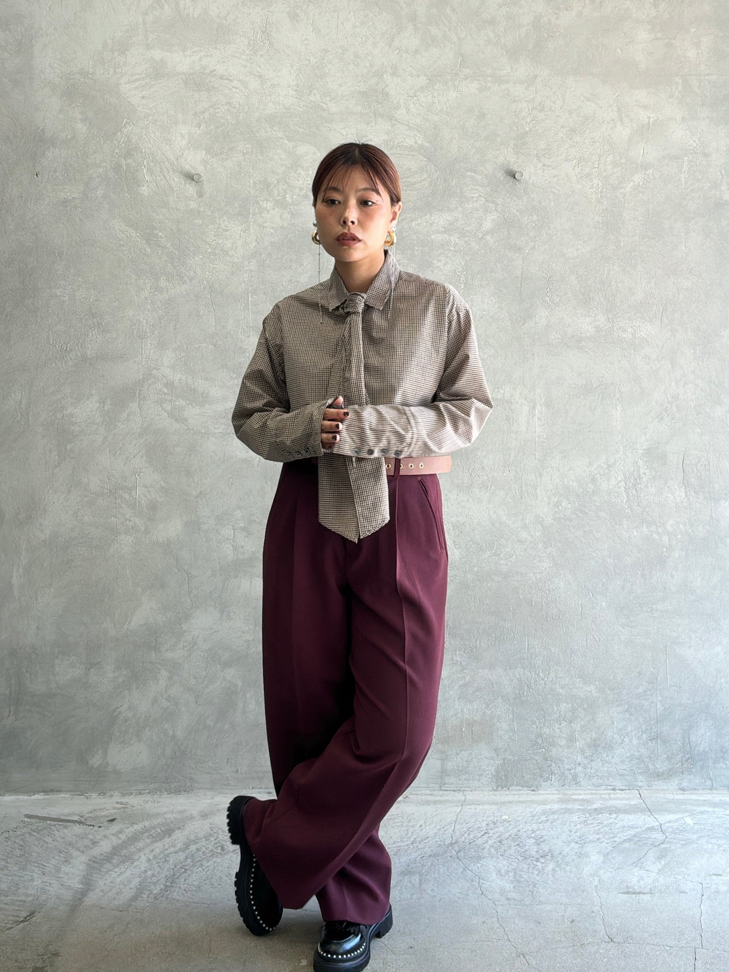 ディープタックパンツ／LE MÉLANGE