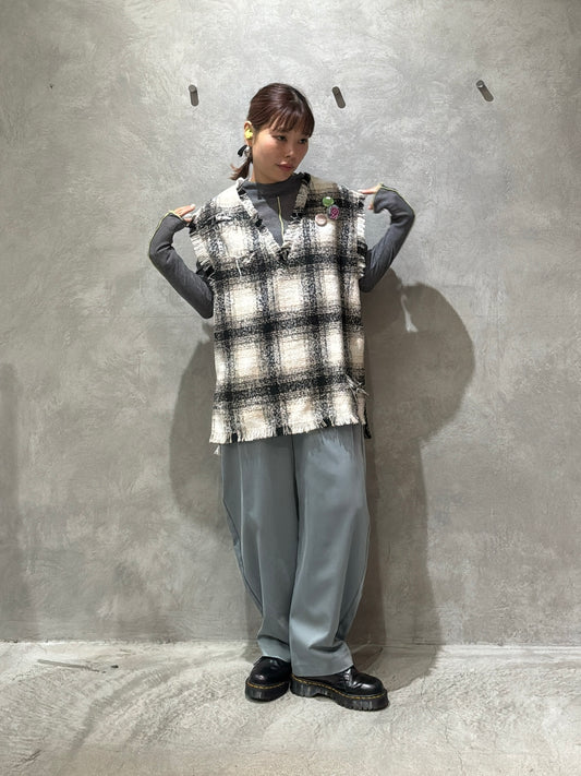 ANNA KERRY カーブパンツ