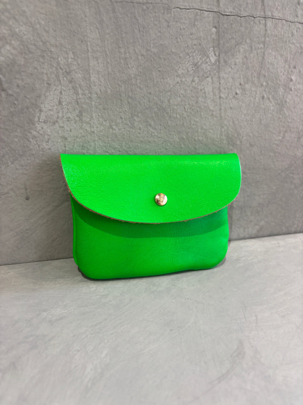 レザー横型マルチケース／SE220203