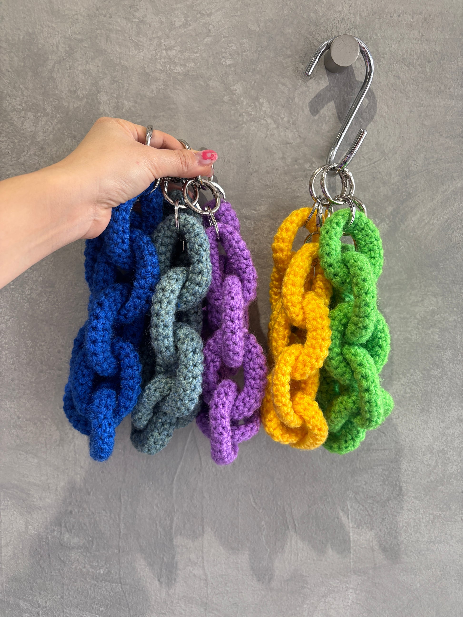 【予約販売】ニットチェーンチャーム／ampersand