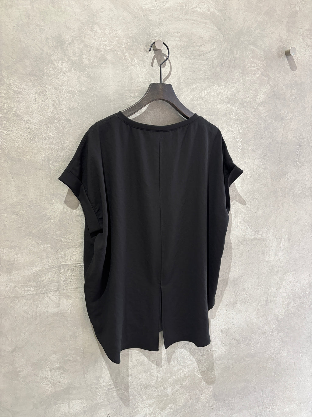 【定番】シンプルブラウス／”涼しい”シリーズ／Dignite collier