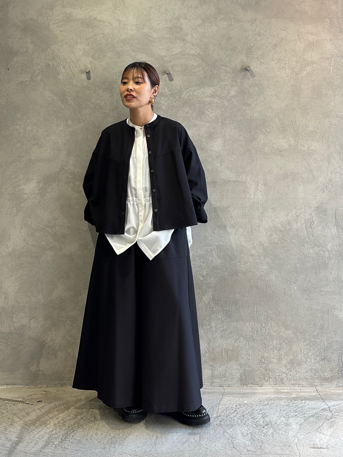 ラウンドヨークガウチョパンツ／CYAN tokyo