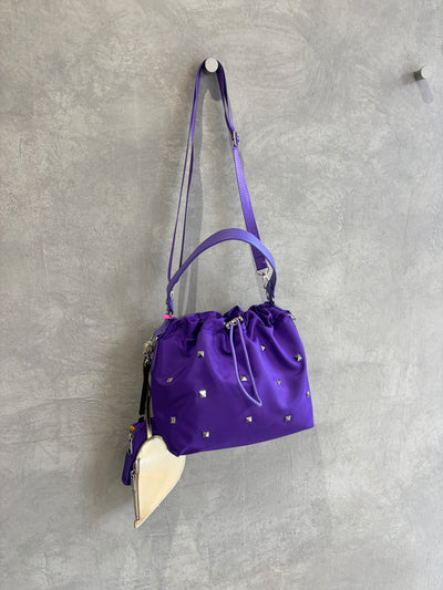 【予約販売】スタッズパディング巾着バッグ／cheek