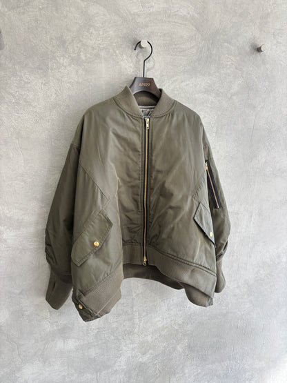 ナイロンツイルポンチョライクMA-1／trois