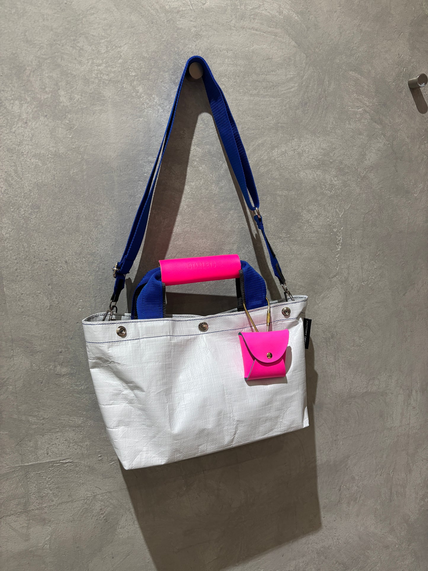 【予約販売】ブルー×チャコール（本体：ホワイト）／FACTORY OMOTO／BASIC TOTE
