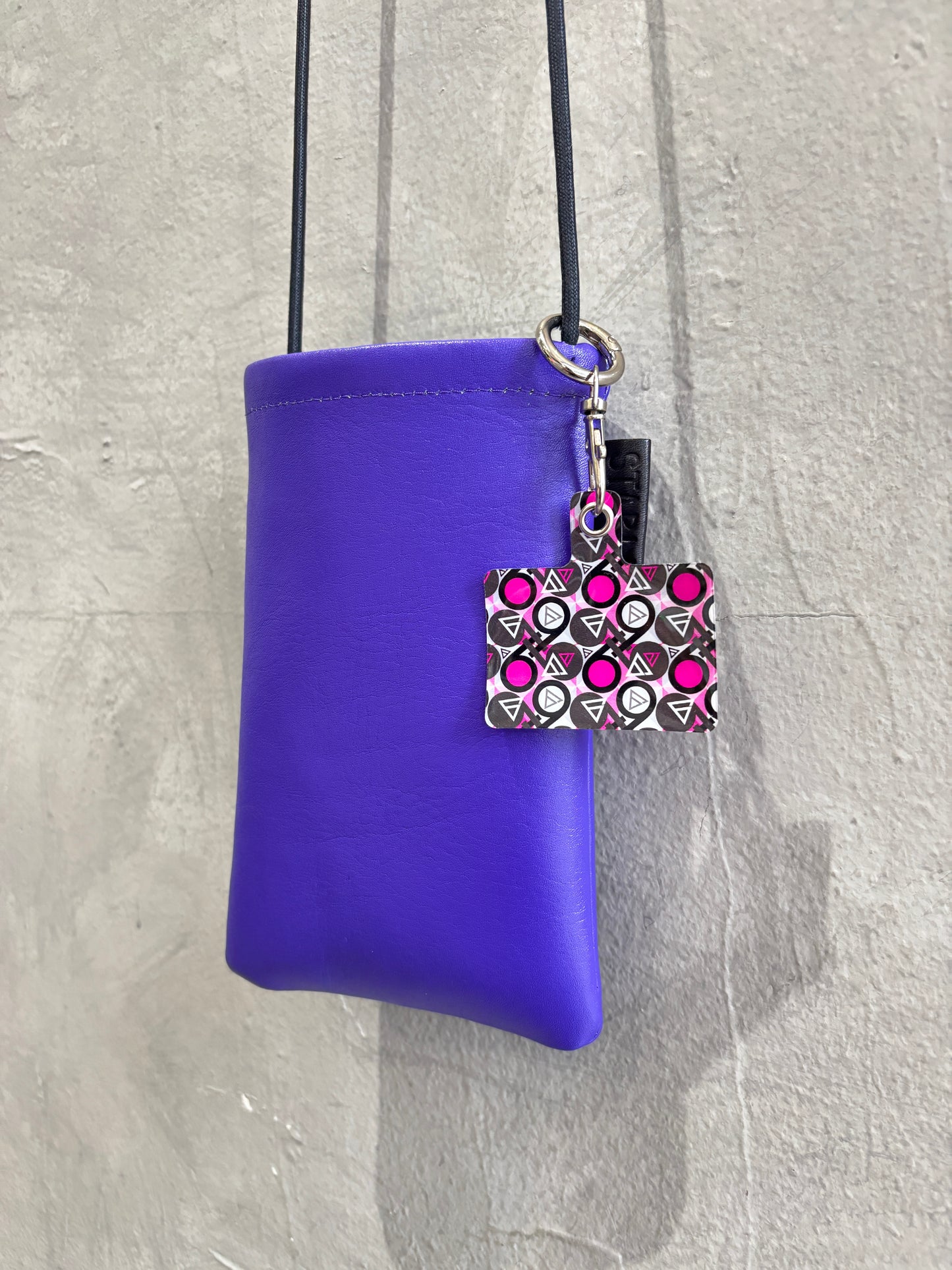 【新色追加】ネオンカラーサコッシュ／SP240214