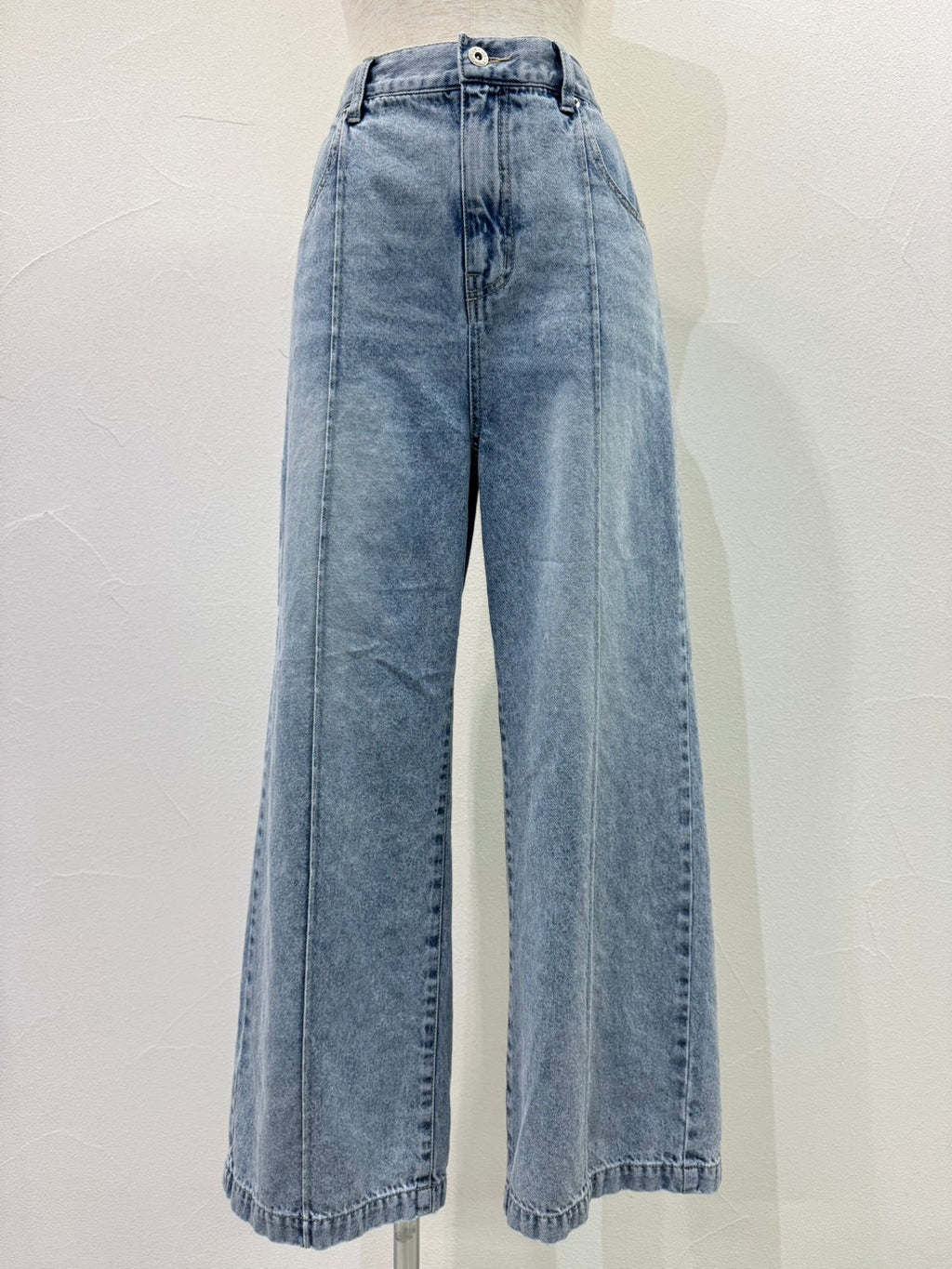 【予約⚡︎販売】ソフトデニムピンタックワイドパンツ／604493／CYAN tokyo／2026 AW#1