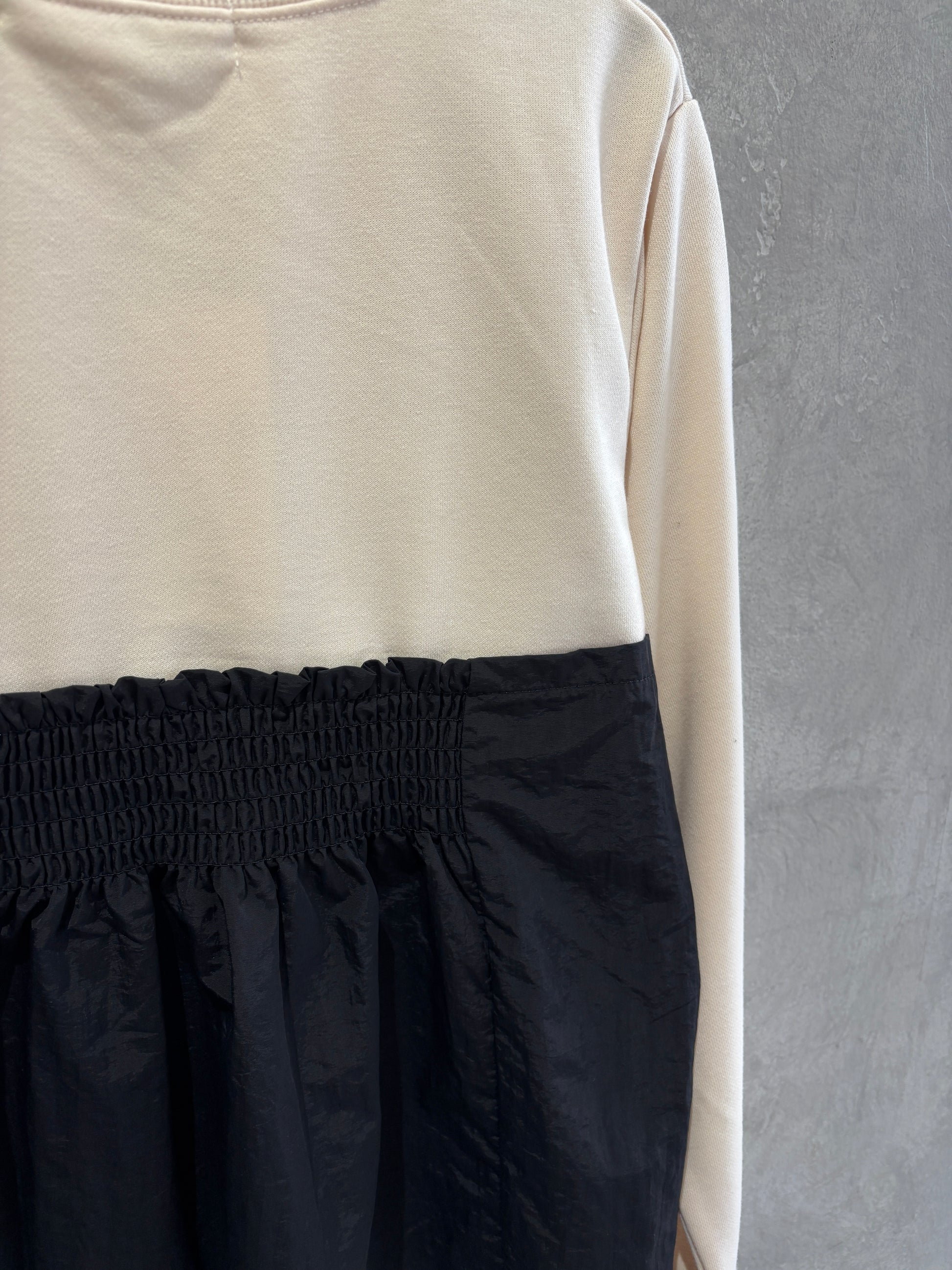 フリル切替スウェット