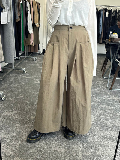 【予約⚡︎販売】スクエアポケットバギーガウチョパンツ／710577／CYAN TOKYO／2027SS #1