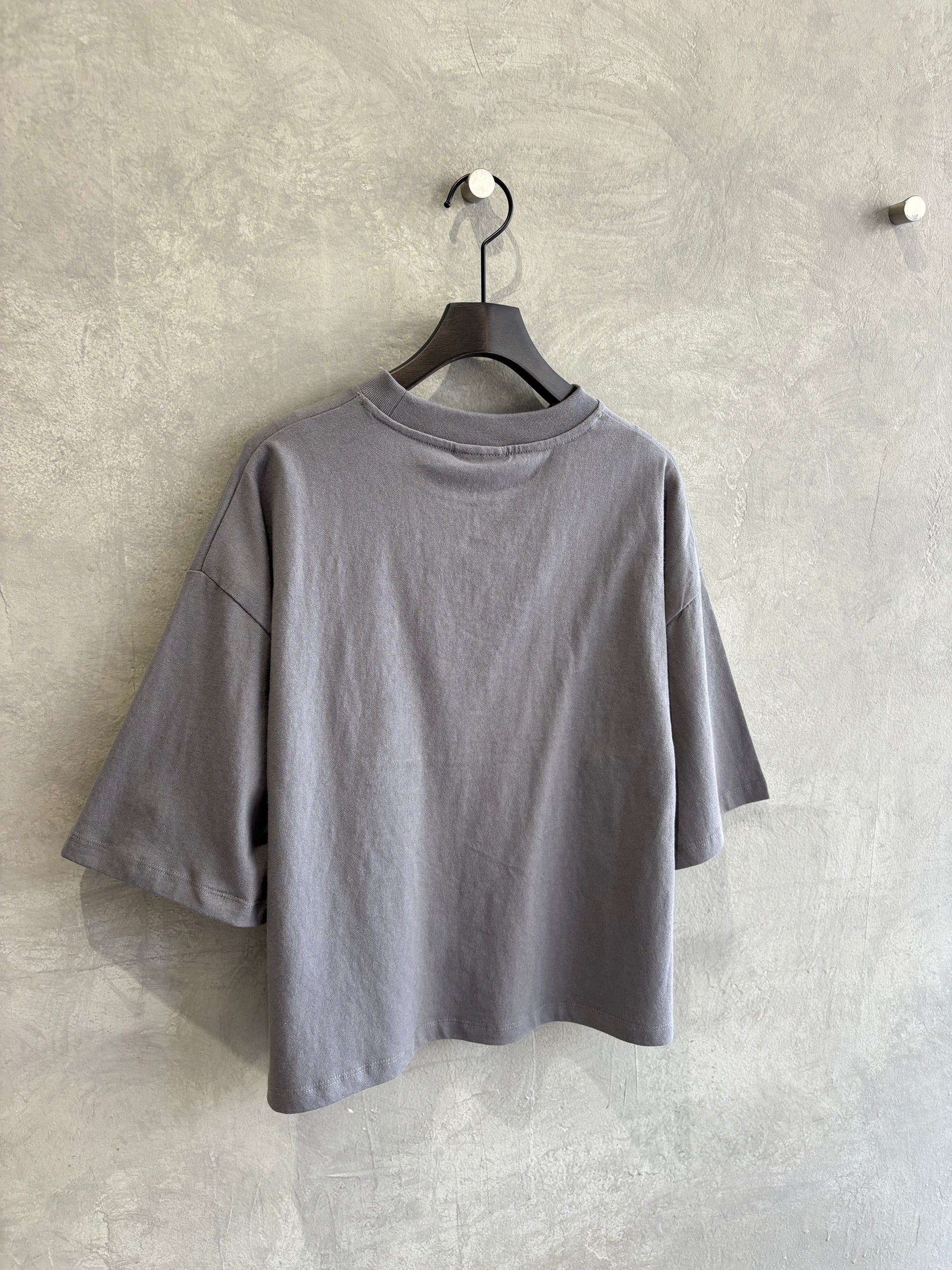 【予約販売】オオカミTシャツ／ING