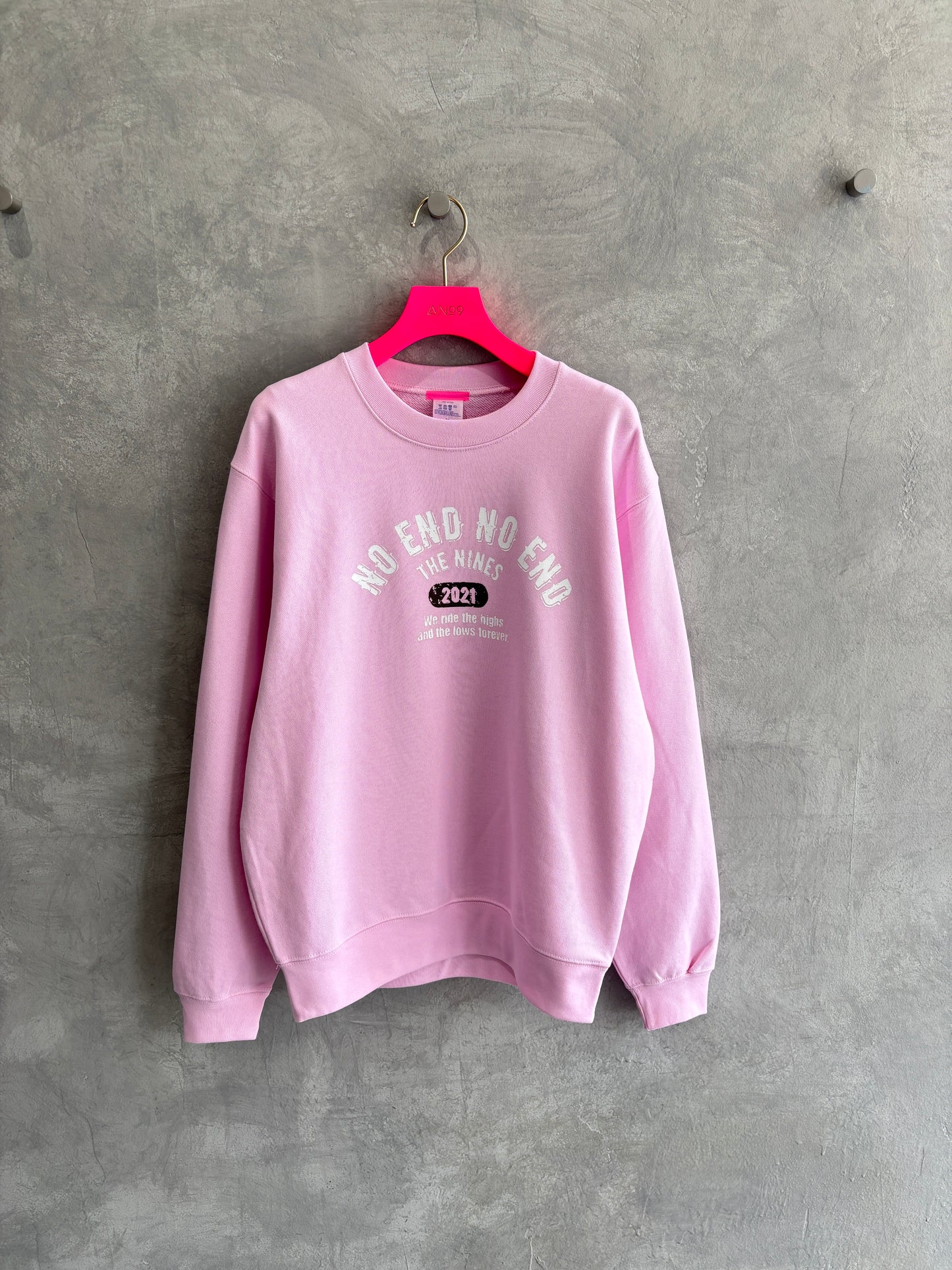 受付終了【予約販売】カレッジデザインスウェット／the Nines