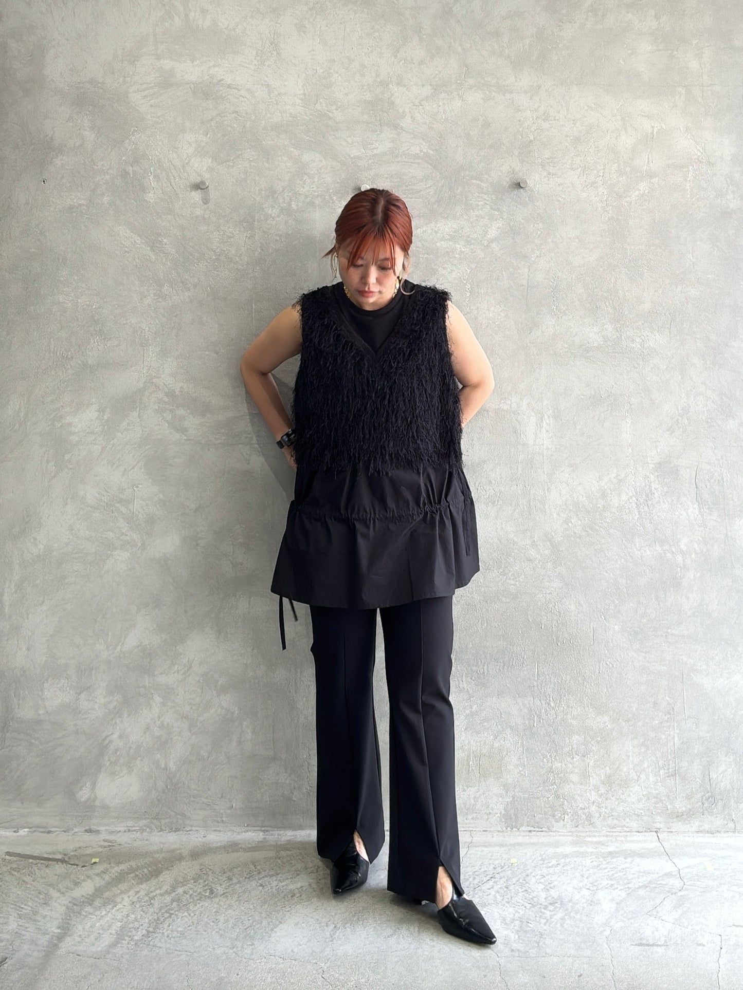 スーパーストレッチフレアパンツ／CYAN tokyo