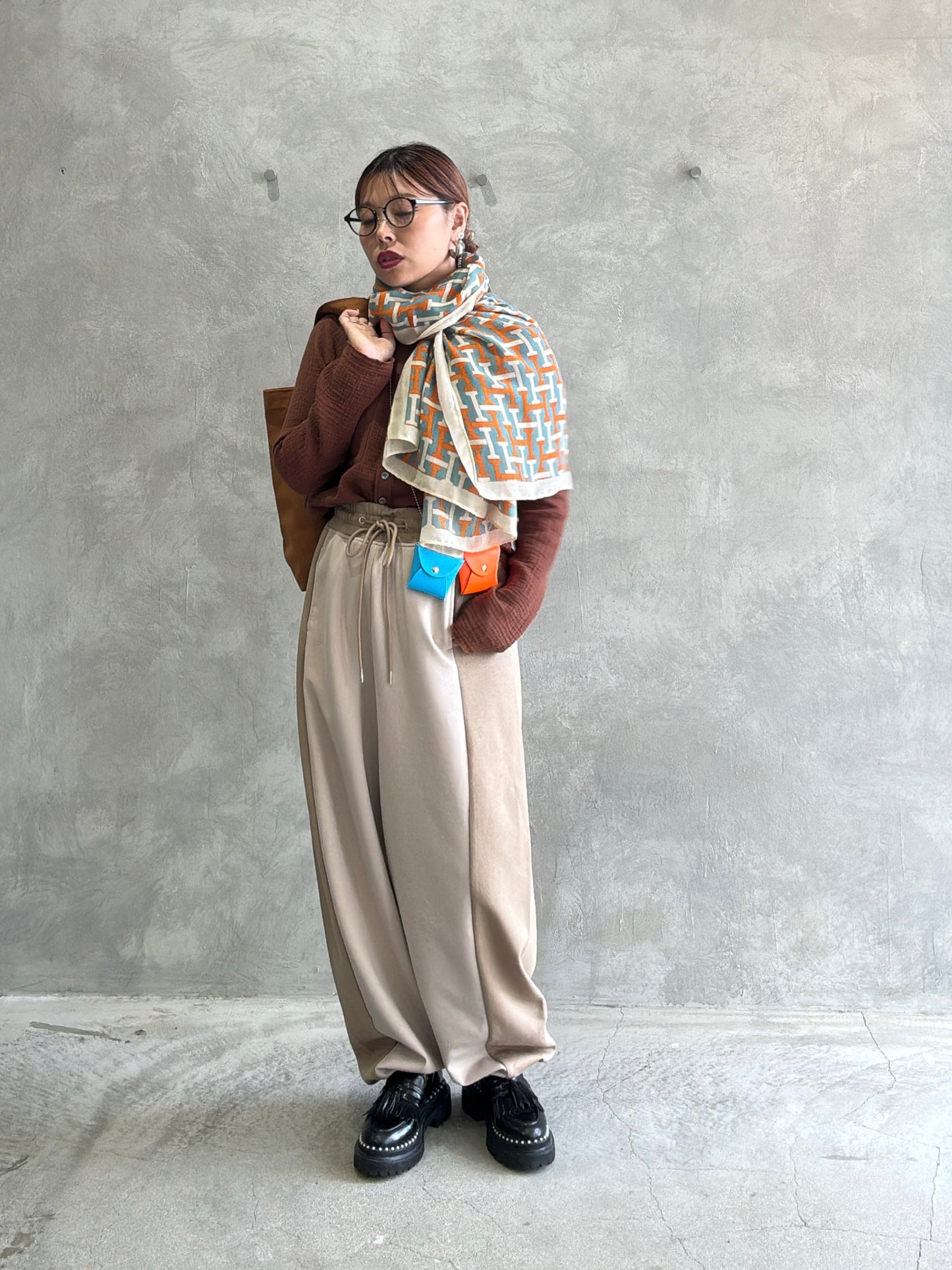 【再入荷】ポンチバイカラーパンツ／palm RICHE