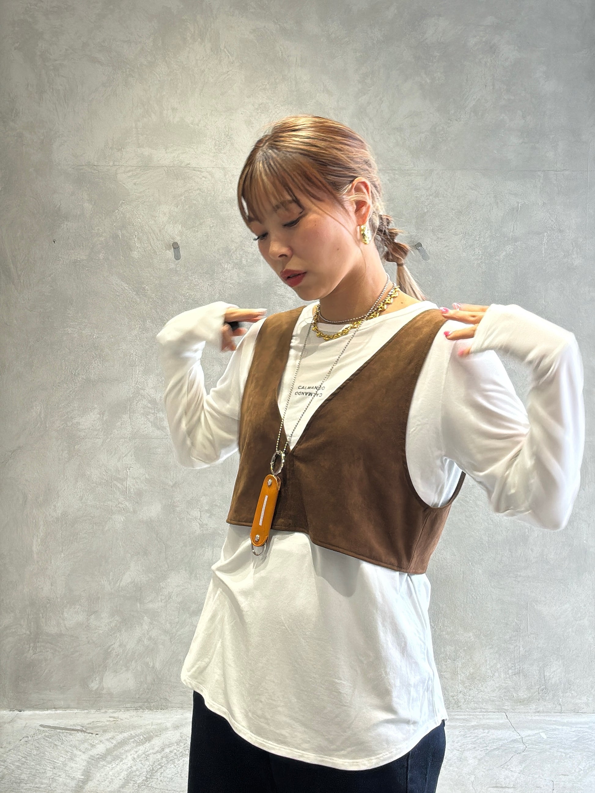 ロゴさらさらロンT／Anna Kerry