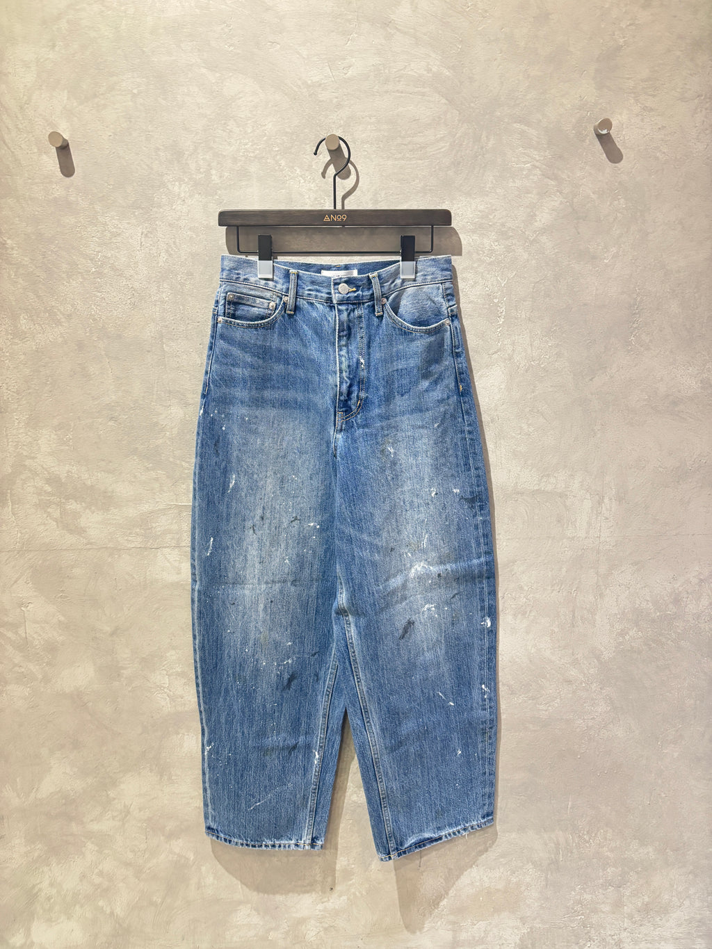 ブリーチペンキデニムパンツ／8613502／LE MÉLANGE