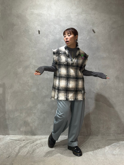 ANNA KERRY カーブパンツ