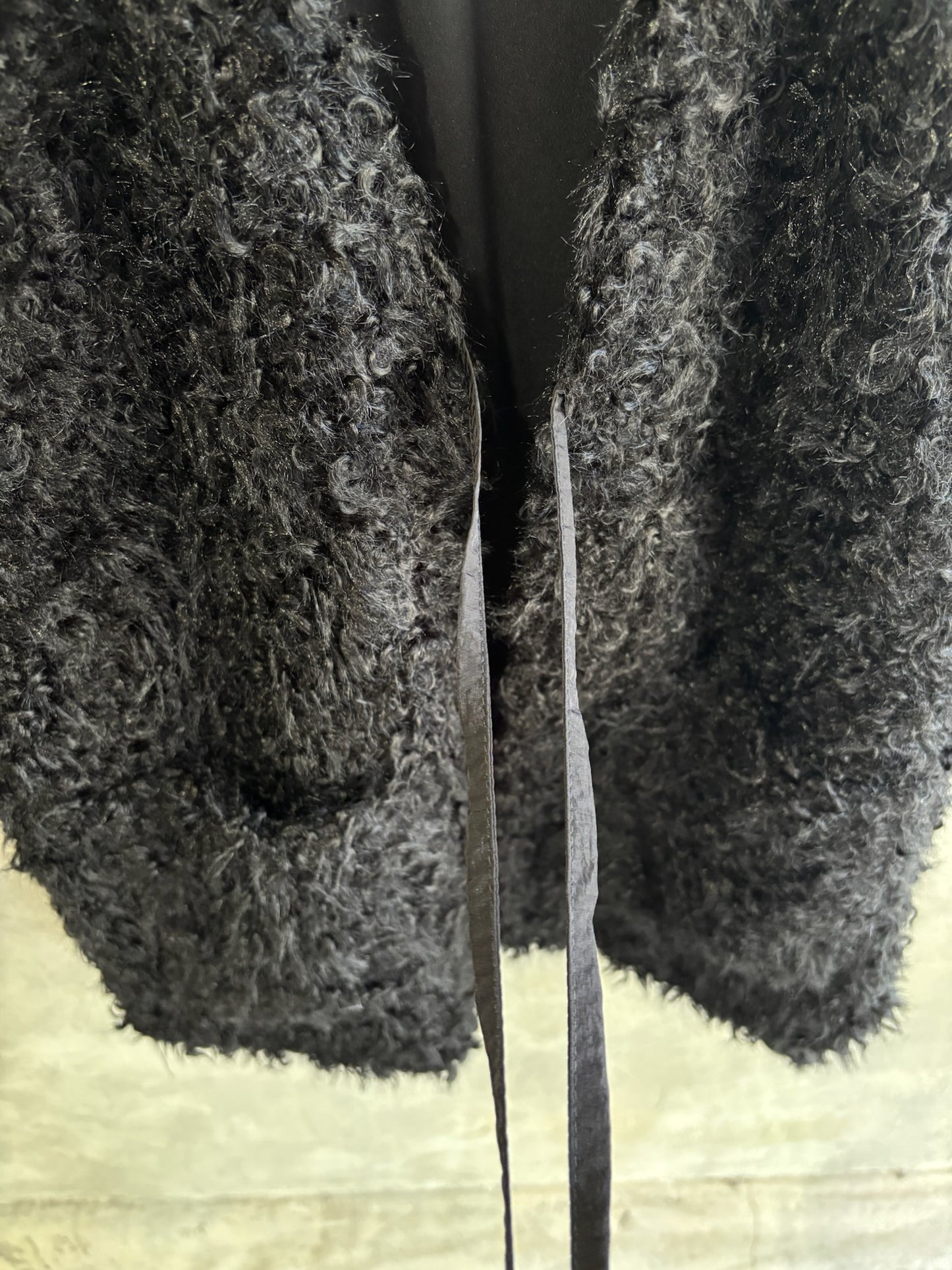 バックオーバーカーリーファーベスト／CYAN TOKYO