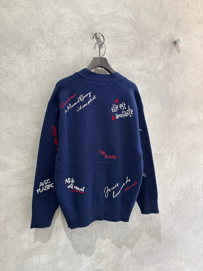 刺繍ロゴニットカーディガン／LHELBIE