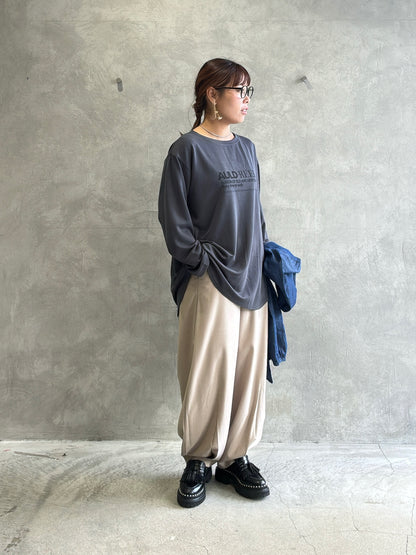 ロゴプリントさらさらロンT／Anna Kerry