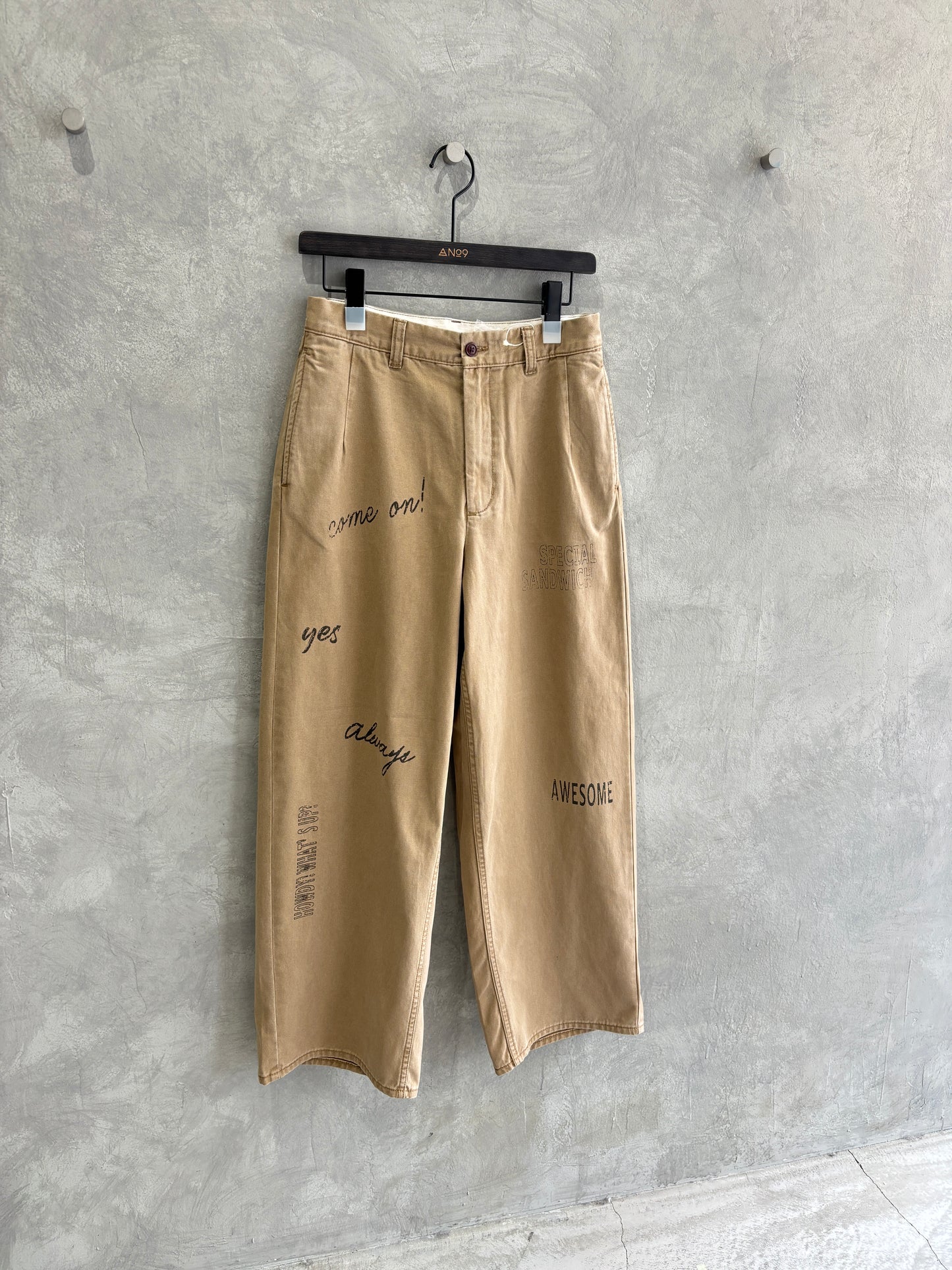 【再入荷】プリントチノパン／LE MÉLANGE