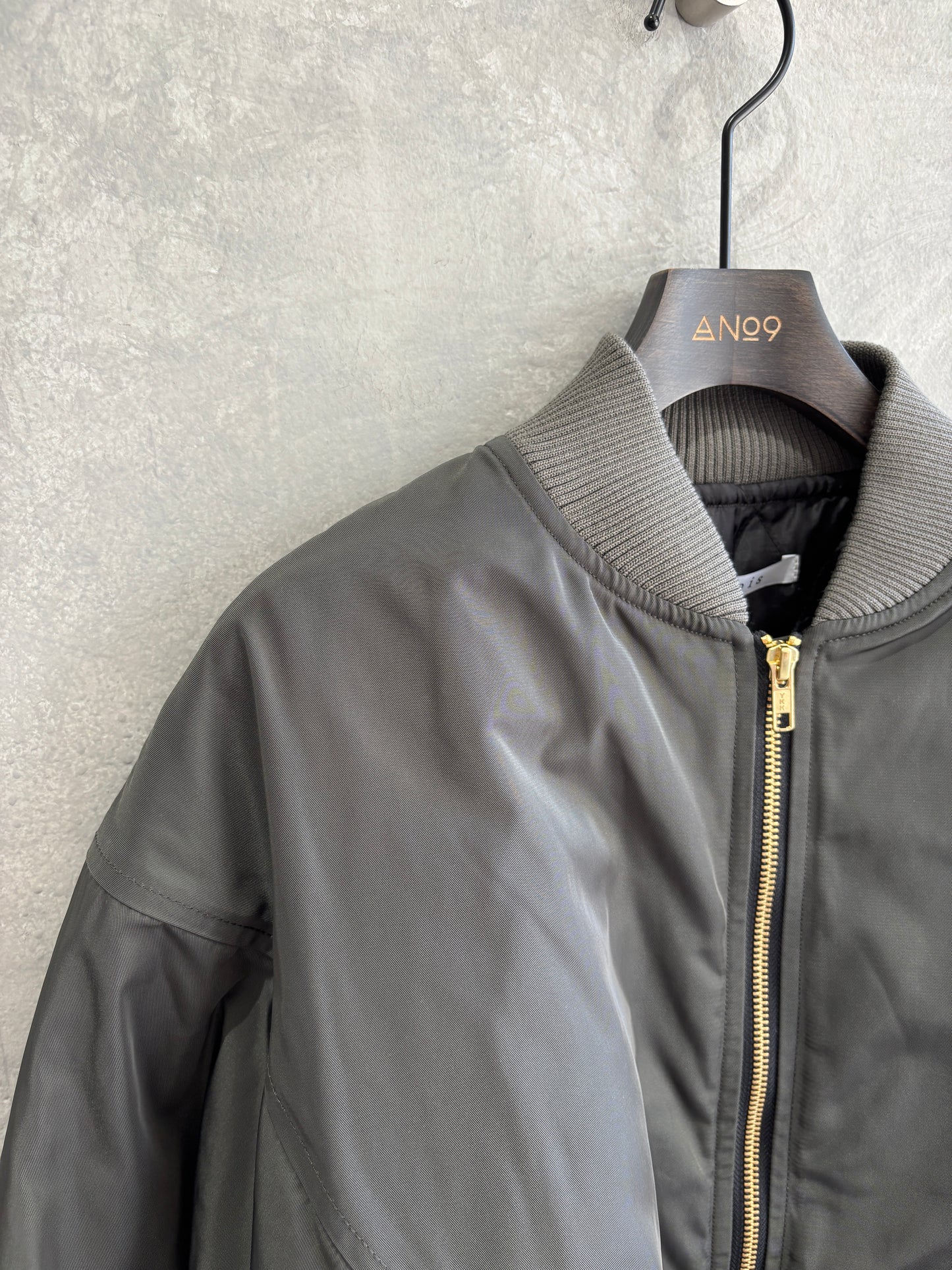 ナイロンツイルポンチョライクMA-1／trois