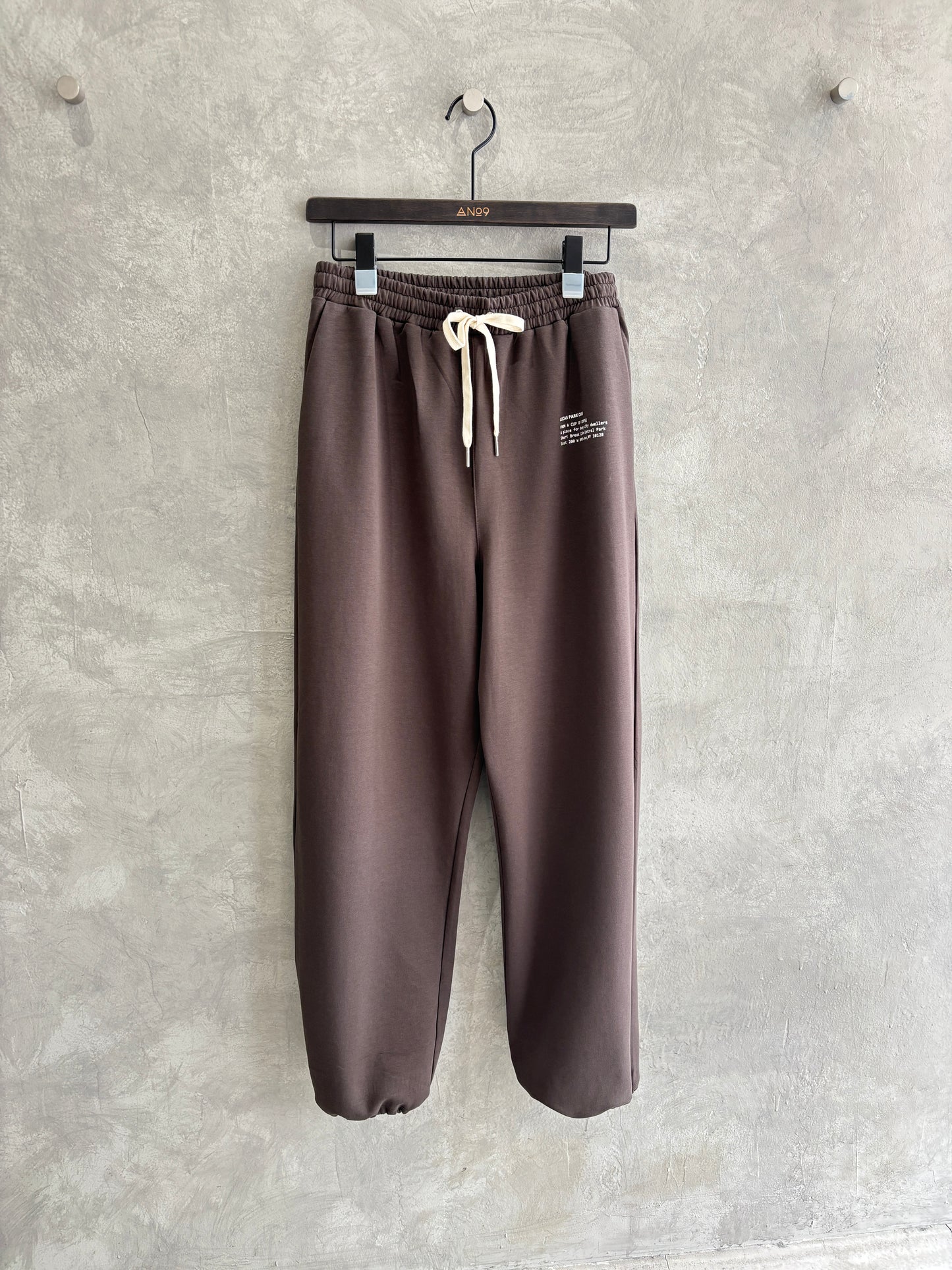 トラックパンツ／Anna Kerry