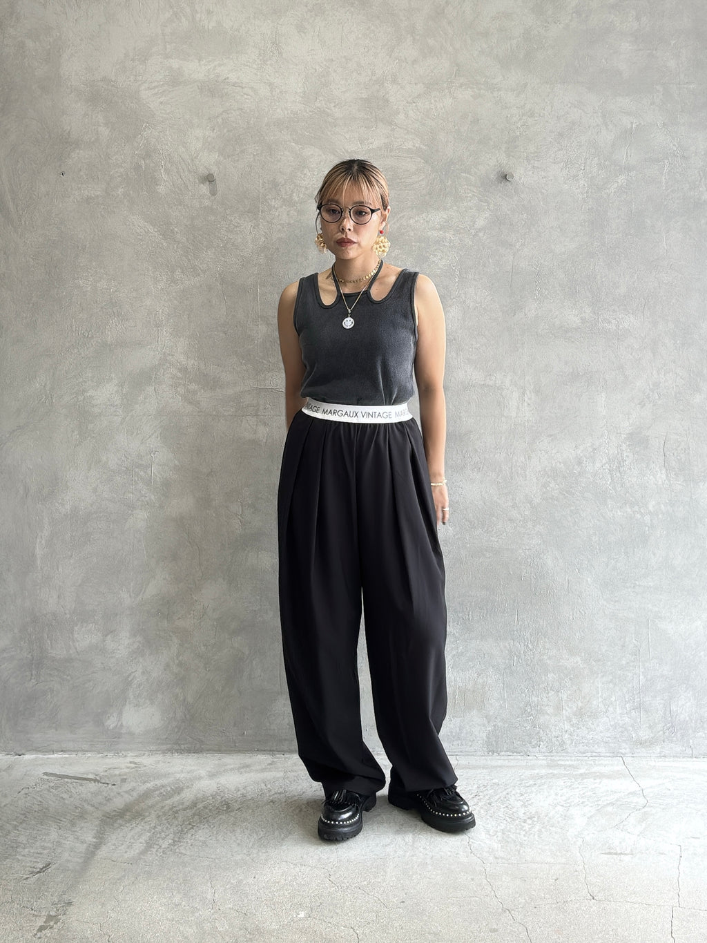 ロゴウエストタックパンツ／MG PT-26089-A／MARGAUX VINTAGE／2026 AW＃1