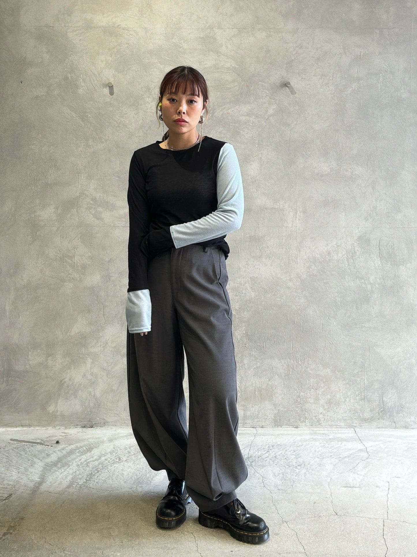 バイカラーインナーニット／LHELBIE