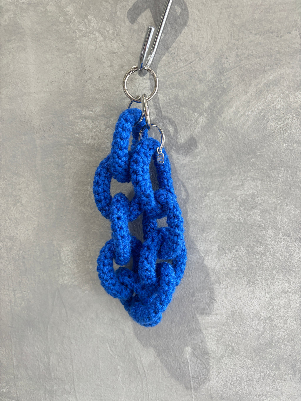 ニットチェーンチャーム／ampersand