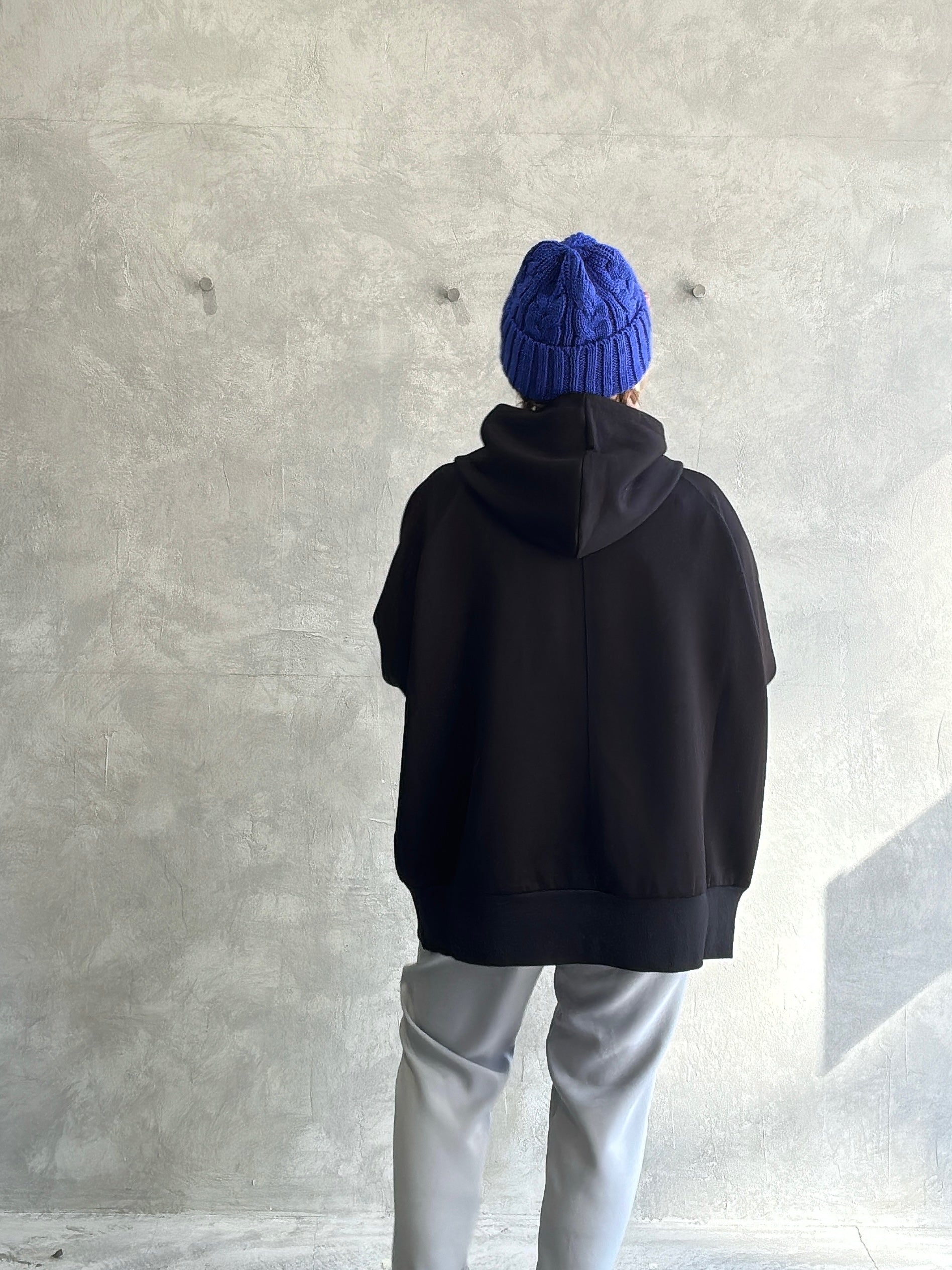 ジップアップロングパーカー